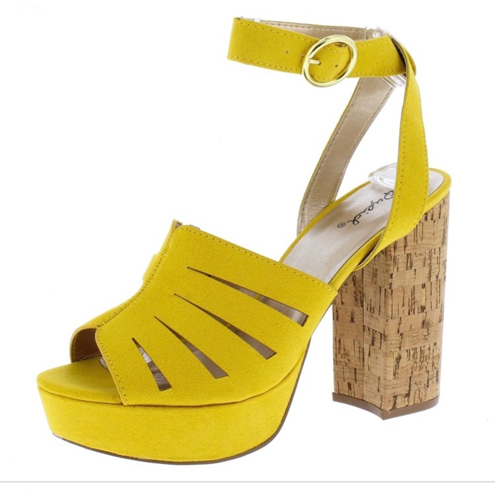Yellow Cork Heel Sandals ☀️